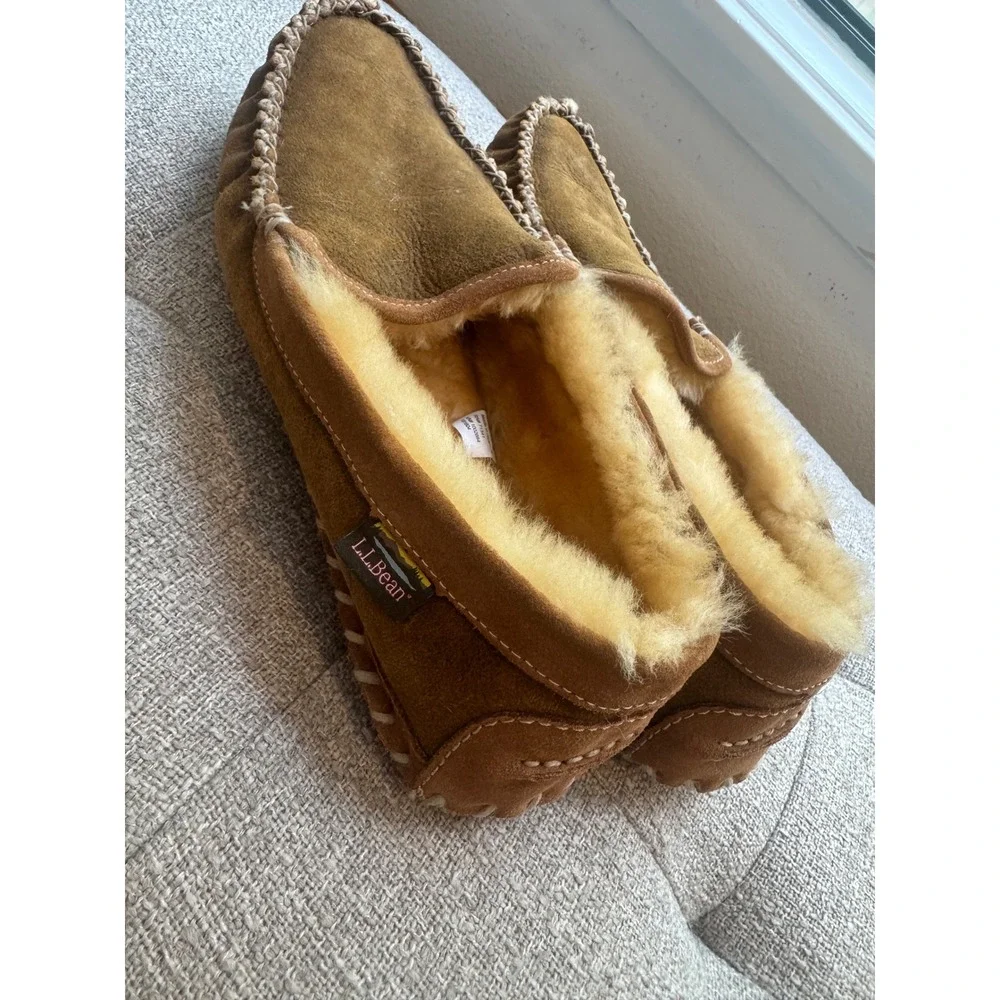 LL Bean Wicked Good Moccasins Mens 14 Brown Shearling Sheepskin Slippers. EUC